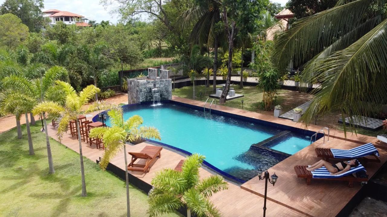White Land City Hotel Dambulla Exteriér fotografie