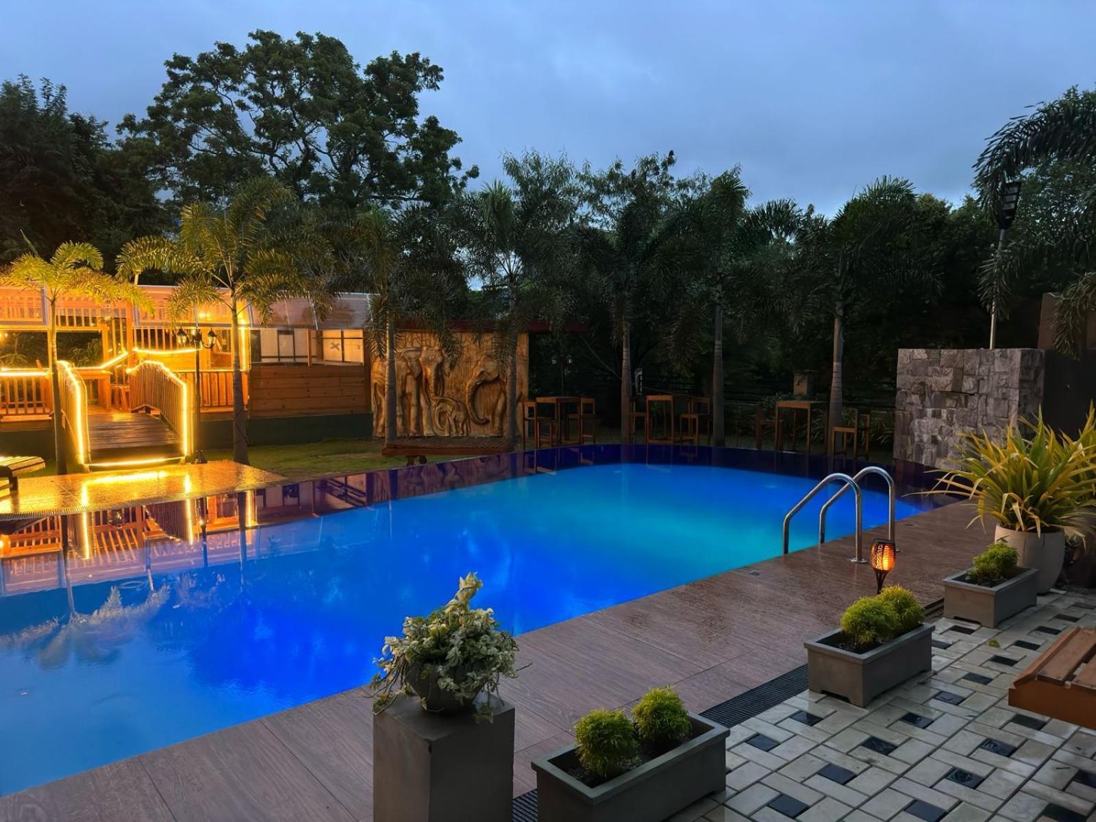White Land City Hotel Dambulla Exteriér fotografie