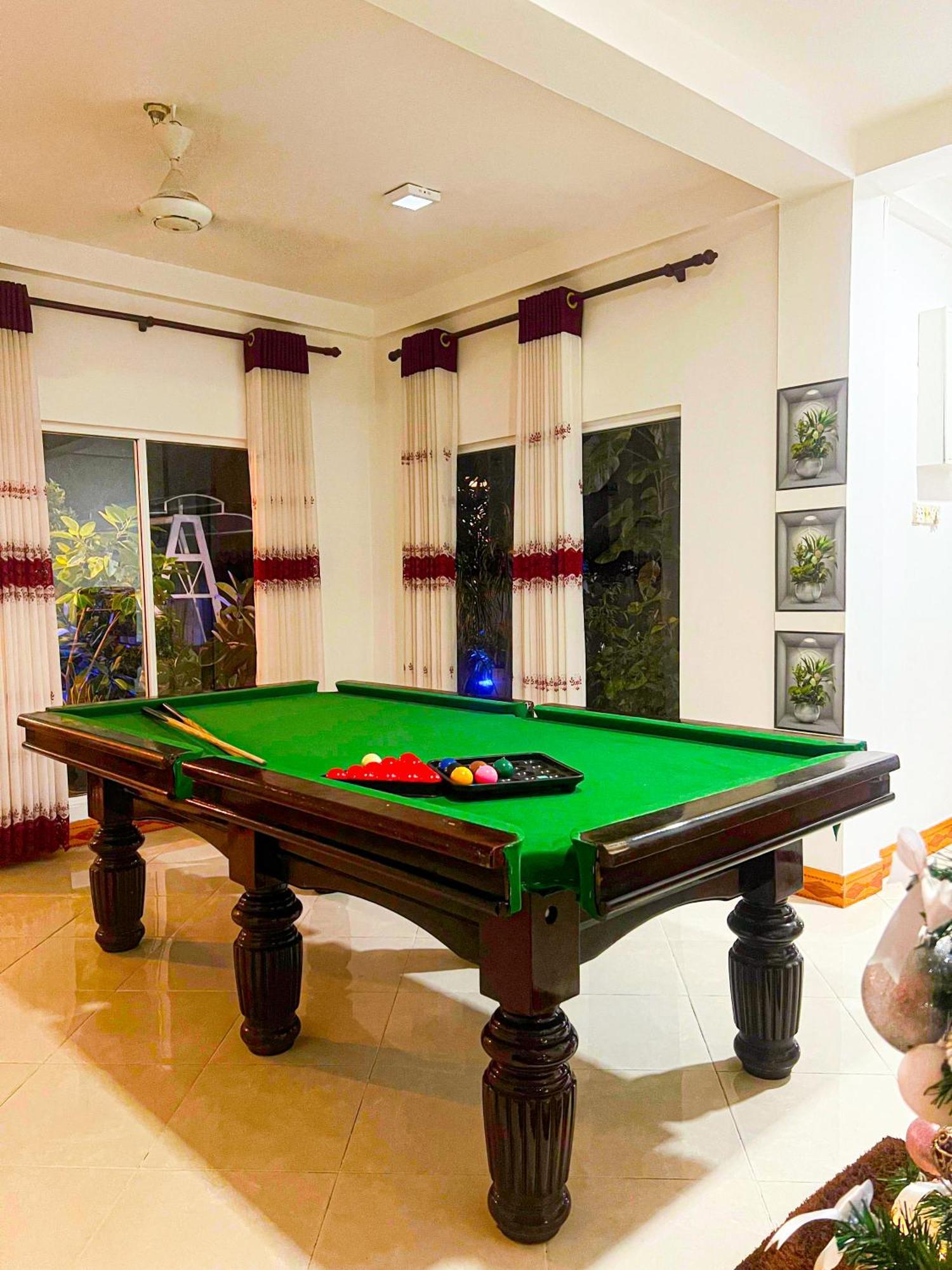 White Land City Hotel Dambulla Exteriér fotografie